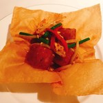 蜀江 - 里芋餅の麻辣ソース炒め