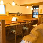 高円寺麦酒工房 - 【2018年01月】店内奥のテーブル席。