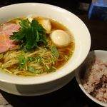 麺屋玉ぐすく - ひやあつらぁめん　つるの風