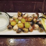 酒肴商店 アジト - 銀杏