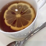 タカノフルーツパーラー - レモンを浮かばせて