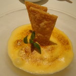 オルタシア - ８種類フルーツの冷製サバイヨン　グラチネ。