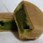 横浜名物 黄金焼 - 黄金焼 抹茶クリーム 120円