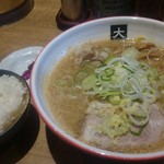 大島 - 味噌ラーメン大盛＆中ライス