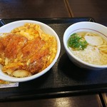 なか卯 - カツ丼+はいからうどん小　味は濃い目だけど美味い