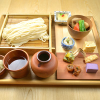 久露葉亭拘りのうち立て「細うどん」と彩り和食のおばん菜を楽しめる和食ランチ【舞】1100円 