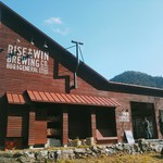 ライズアンドウィン ブルーイングカンパニー バーベキューアンド ジェネラルストア - 