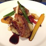 シェ・ムラ - 子羊肩ロース肉ロースト