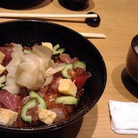SUSHI TOKYO TEN、 新宿ニュウマン店 - 朝ごはん ばらちらし