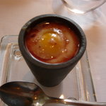 菊芋のピューレ、うずらの生卵、フランボワーズビネガーを添えて