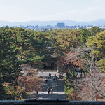 緒方 - 絶景かな、絶景かな。春の宵は値千両とは、小せえ、小せえ。この五右衛門の目からは、値万両、万々両……