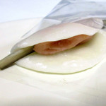 とま屋 - 花びら餅 400円(2018.1月)