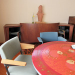 とま屋 - 奥に凄そうなスピーカー