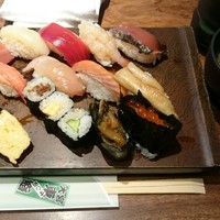 東鮨 新店 - 