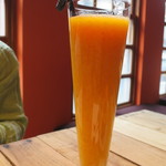 豊味果品 - レモン・オレンジ・柿のフレッシュジュース160元