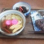 Inishie Chaya - 山の辺セット。にゅうめんと黒米おにぎり、ひじきのたいたん。