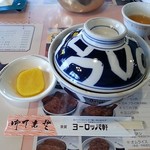 Tsuruga Yoroppa Ken - カキフライ丼　800円