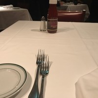 ウルフギャング・ステーキハウス 丸の内店 - テーブルセッティング