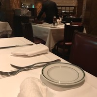ウルフギャング・ステーキハウス 丸の内店 - 店内