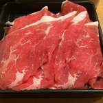 Kyuubee Ya - 「食べ放題コース」「牛肉」先ず先ずの牛肉を使用している。産地やブランドには拘っていない牛肉ではあるが、そこそこに美味しい牛肉なのである。