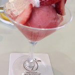 タカノフルーツパーラー - ミネストローネスープランチの苺のミニパフェ