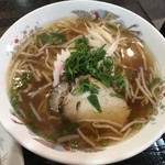 新生飯店 - ラーメン