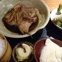 魚感うえさき - 煮魚定食『鯛』