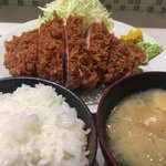 丸山吉平 - ＊ロース200g＠1,600円（税込） ＊ごはん＠200円（税込） ＊わさび＠30円（税込）
