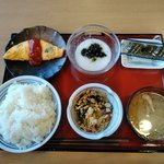 盛岡月が丘食堂 - 朝食セット（４００円）