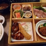 Kicchin Sugimoto - お昼の定食です
