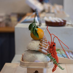 和三盆 恵菓 - 鏡餅（かゞみもち）