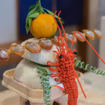 和三盆 恵菓 - 鏡餠（かゞみもち）に草薙（くさなぎ）の劍（つるぎ）と組紐（くみひも）の伊勢蝦（いせえび）