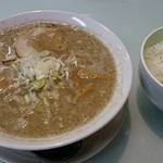 麺道舎 ぜくう - 金背脂煮干し