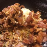 Sengokutenkadori - 天下丼に戦国焼ものせて勝手に【戦国焼と天下焼のハーフ&ハーフ丼】