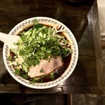 スパイス・ラー麺 卍力 - ＜2018年01月再訪・31回目＞スパイスラーメン・もやし・パクチー・にんにく・1,080円