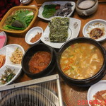 大家 - この写真にの鍋みたいなの意外は無料