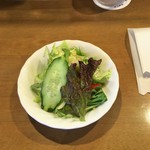 サラダ。