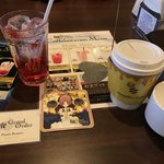 ハニトーカフェ  秋葉原店 - コーヒーと薔薇の喝采