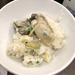 鳥ぎん - 牡蠣釜めし990円
