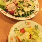 Saizeriya - 小エビのサラダと白菜のミックスピクルス