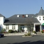 シャンソニエ - 立派なお店の外観