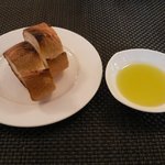 ビストロ グラッソ - トースト＆バゲット