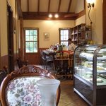 トラットリア ナトゥーラ - 店内の雰囲気