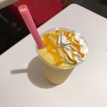 サクラカフェ神保町 - マンゴー シェイク 420円