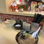 鹿児島ラーメン豚とろ - 豚とろラーメン。750円