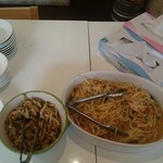 味坊 - 味坊　もやしサラダとザーサイ