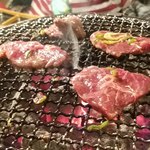 七輪房 - みすじを焼く