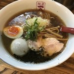 麺屋 一八 - 昔ながらの味玉中華そば、大盛り