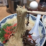 博多らーめん食堂 由丸 - バリカタ