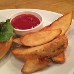 BEER PUB CAMDEN - ポテト